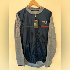 New NFL Nike New England patriot shield jacket (small)